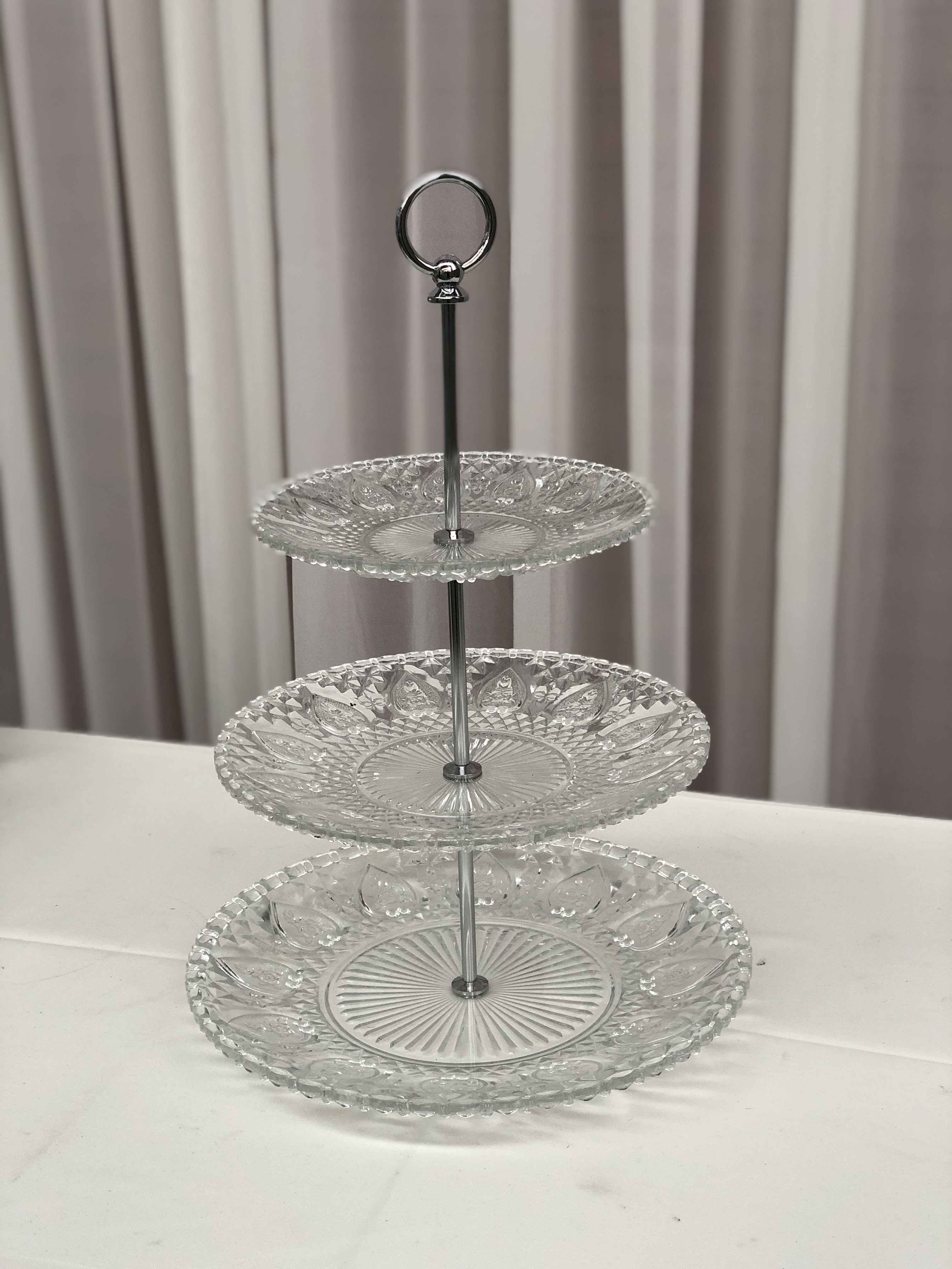 3 Tier Vintage Glass Cake Stand Weddings Of Distinction 4591