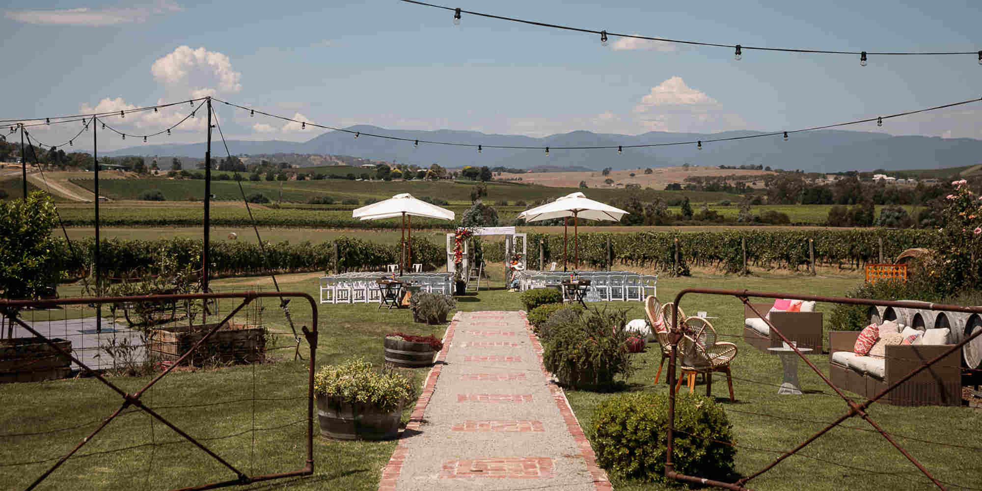 Real Wedding of Elly and Aaron by Weddings of Distinction Middle Header Real Wedding of Elly and Aaron by Weddings of Distinction Middle Header
