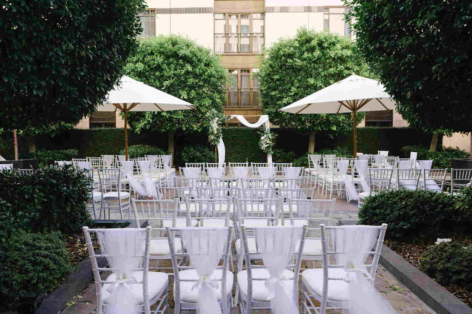 Real Wedding of Roya and Alex by Weddings of Distinction (2) Real Wedding of Roya and Alex by Weddings of Distinction (2)