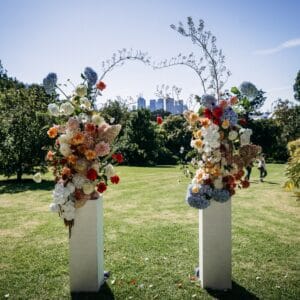 Modern High Gloss Pedestal with fresh florals at the Royal Botanic Garden