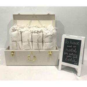 White chest with blankets and gold tie - Large