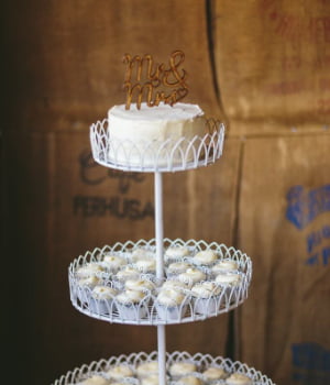 web - Rustic Cupcake Stand - 2 - Hire Melbourne