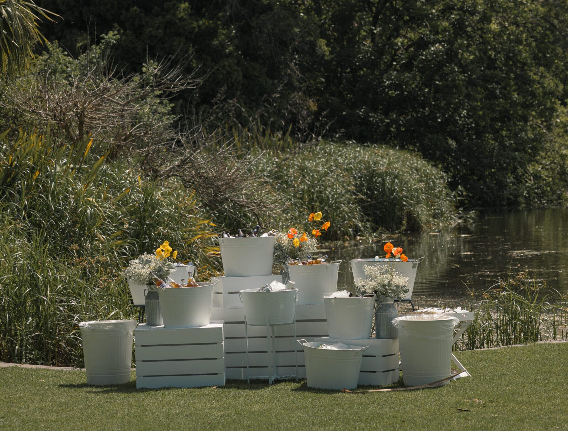 Hamptons Drinks Station