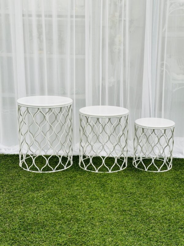 Metal wave side table - White