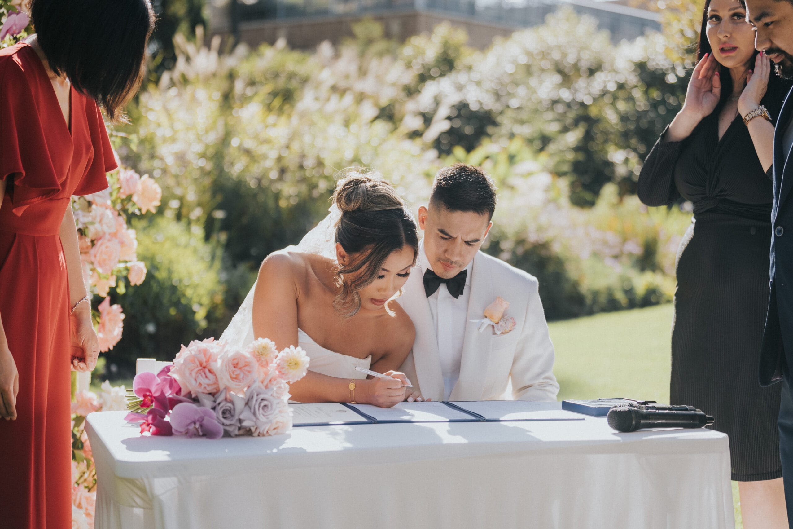 Standard Signing Table and Cloth