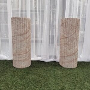 Marble look ripple plinth - large