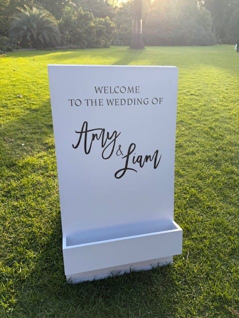 A-frame welcome sign with flower tray - Image 3