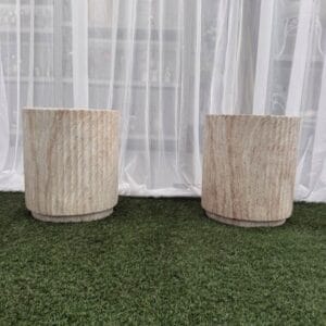 Marble look ripple plinth - Small